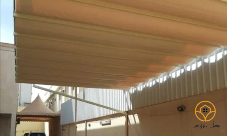 مظلات متحركة