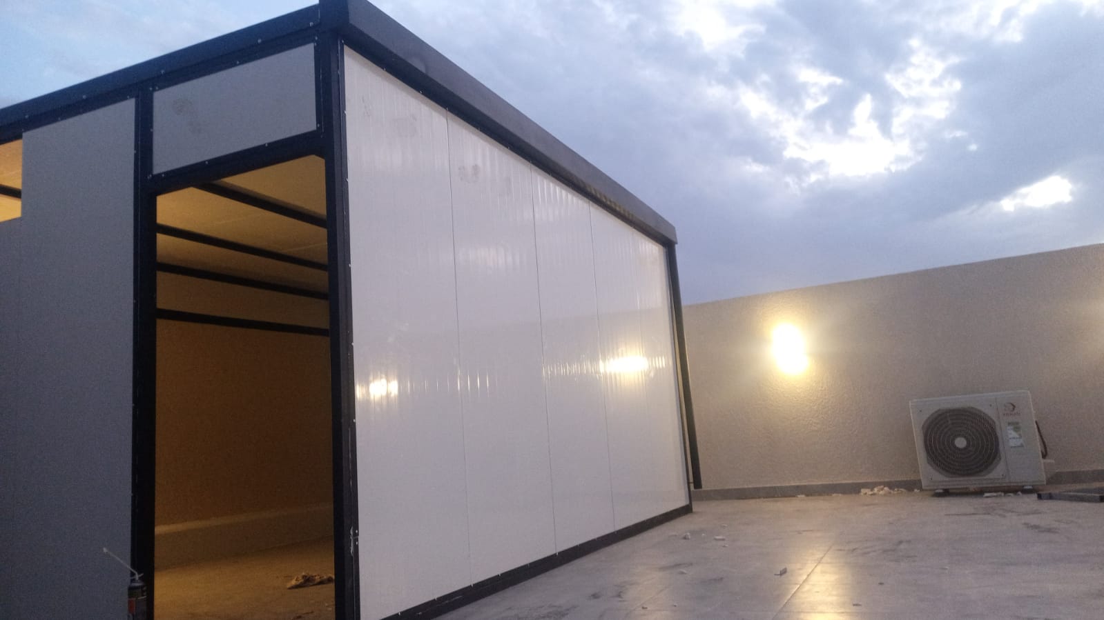 تركيب ساندوتش بانل بالرياض