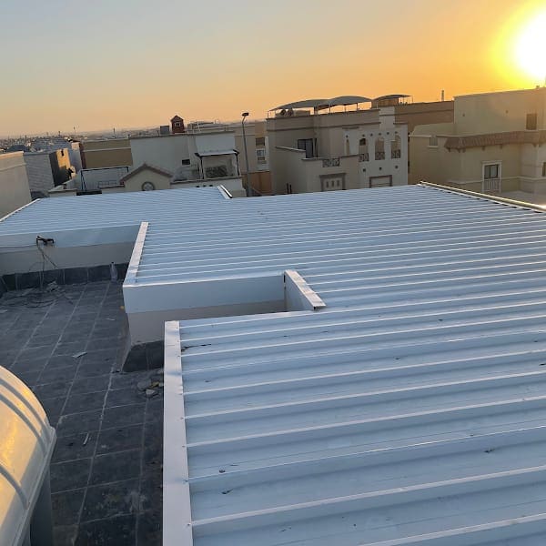 تركيب ساندوتش بانل بحي الملقا